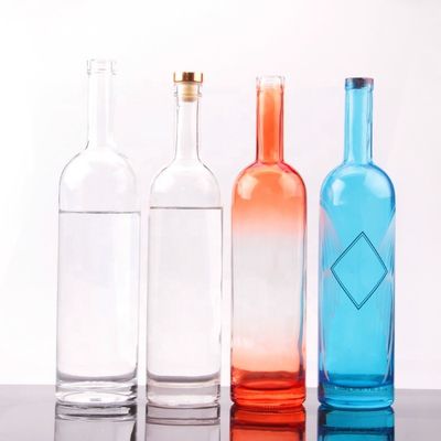 750 ml runde Glasflasche mit Korkkappe und individueller Oberflächenbehandlung