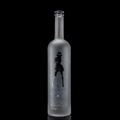 Glaskragen 750 ml Säure-Etsche-Wodka-Flasche mit klarer oder individueller Farbe in Heze