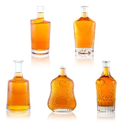 Flint Glass Flasche für Gin Rum Champagner Brandy und Whisky mit individuellem Logo