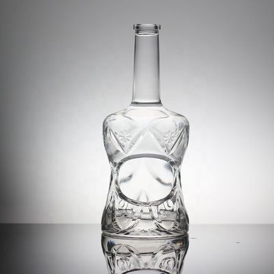 Schönheits-Frauen-Glasflasche für Weinliebhaber und Kenner