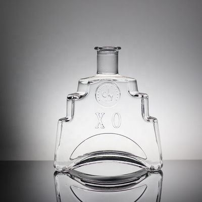 Schönheits-Frauen-Glasflasche für Weinliebhaber und Kenner
