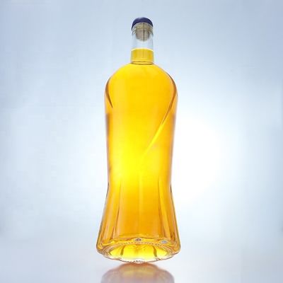 Ausgezeichnetes Design 750 ml klare Wodka-Flasche mit Korkglaskragen