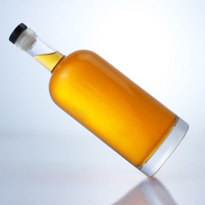 500 ml 700 ml beliebte transparente Flasche aus Glas für Whisky, Rum und Gin Brandy