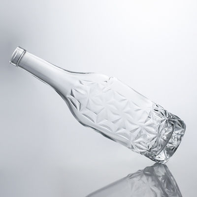 Maßgeschneiderte Form 750 ml Chrompolierte Seidendruck Schaumwein Champagner Glasflasche mit Metalletiketten