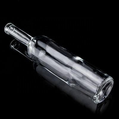 Exquisite Design Wodka Alkohol Glasflasche 750ml Klarglasflasche mit Schraubverschluss