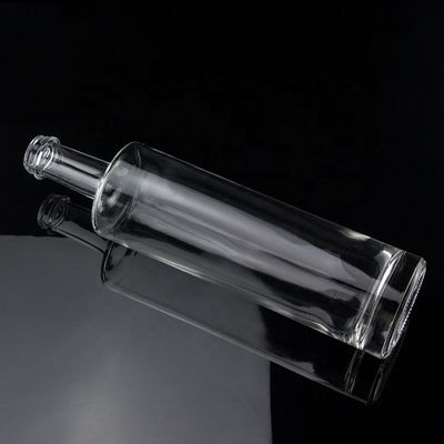 Einzigartiges Design 750ml Langhals leere Wodka Glasflasche mit Schraubkappe Super Flint Glas