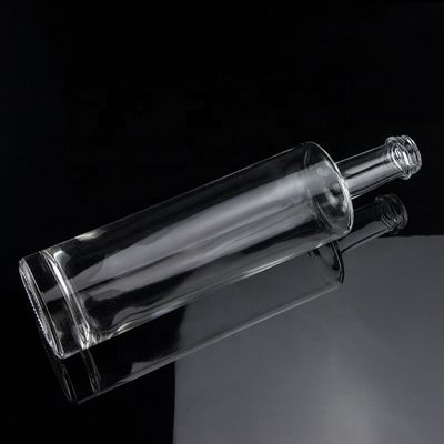 Einzigartiges Design 750ml Langhals leere Wodka Glasflasche mit Schraubkappe Super Flint Glas
