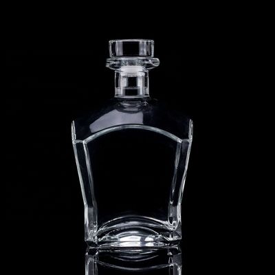 Übersichtliche oder maßgeschneiderte Super Flint Glas Whisky Flasche 700 ml 750 ml mit Korkkappe