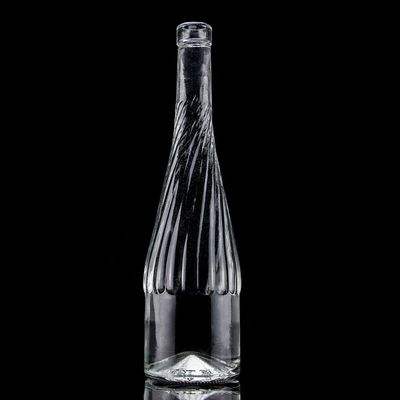 Glas-Körpermaterial 500 ml 700 ml Whisky-Weinflasche mit einzigartigem Boden