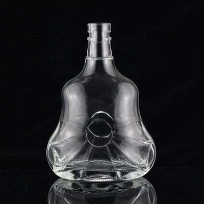 700 ml Gitarrenförmige Glasflaschen mit Korkkappe für klaren oder kundenspezifischen Wodka Whisky