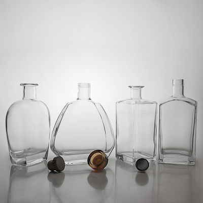 Anpassungsform akzeptabel Glas Flasche Alkohol für Brandy Tequila Anpassungslogo akzeptabel