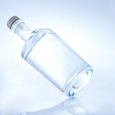 Halsbandmaterial Glas 750 ml Twist Shape Glasflaschen für klar oder individuell