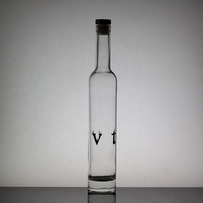 Bildschirmdruck Besonderheit hohe dünne Flasche lange Glasflasche Wodka 500 ml 750 ml