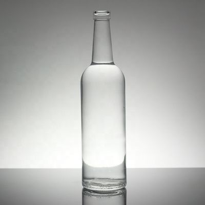 500 ml Glas-Wodka-Flaschen mit Schraubkappe für die Wodka-Oberflächenbehandlung