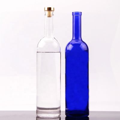 750 ml runde Glasflasche mit Korkkappe und individueller Oberflächenbehandlung