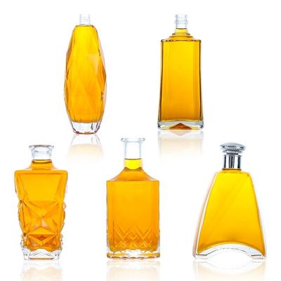 375 ml 500 ml 700 ml 750 ml 1000 ml Oslo Liquor Gin Whisky Glas Wodka Flasche mit Korkkappe