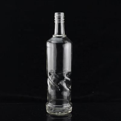 Speziell entworfene Glasflasche mit Schraubverschluss für Tequila in der Industrie