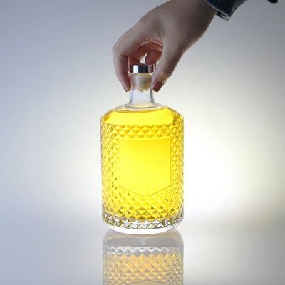 700 ml raffinierte Liquor Gin Flasche mit Glaskragen und eingraviertem Verschluss