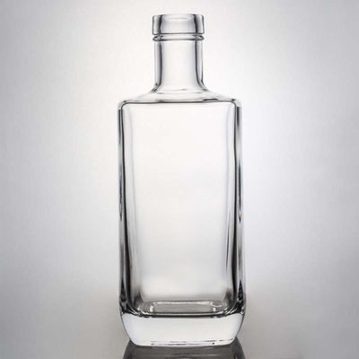 Decal Oberflächenbehandlung 700 ml Glas Whisky Flasche mit benutzerdefiniertem LOGO und Stopper Cap