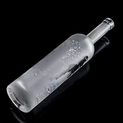 Glaskragen 750 ml Säure-Etsche-Wodka-Flasche mit klarer oder individueller Farbe in Heze