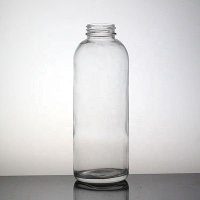 Durchsichtige Flasche mit Apfelsaft 500 ml Glasflasche mit Plastikkappe