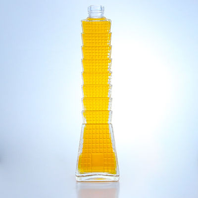 Glasflasche in Turmform für Wodka Brandy Tequila