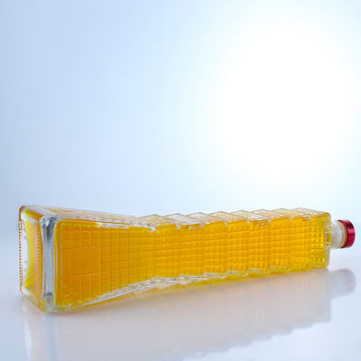 Glasflasche in Turmform für Wodka Brandy Tequila