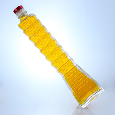 Glasflasche in Turmform für Wodka Brandy Tequila