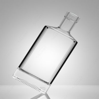 50 ml Quadratglasflasche für Whisky Gin Rum mit eigener Kappe und Korkkappe