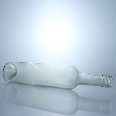 500 ml Glasflasche für Whisky Gin Rum Wodka Decal Oberfläche Handhabung und Schraubende