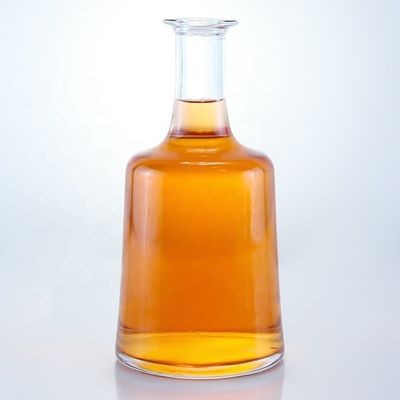 2023 klare Flasche Glas Getränkeflaschen mit gefrorenem Basismaterial kundenspezifisches Logo