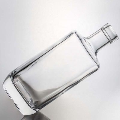 Glaskragen Quadrat Gin Whiskey Rum Wein Wodka Flasche 750 ml mit synthetischem Korken