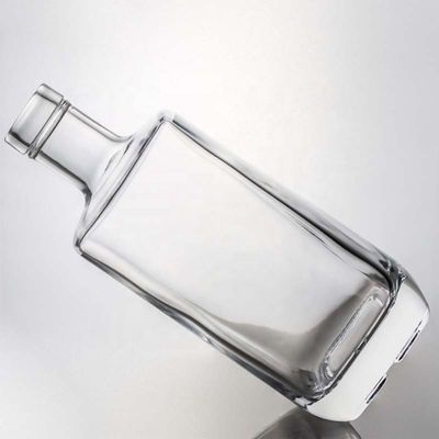 Glaskragen Quadrat Gin Whiskey Rum Wein Wodka Flasche 750 ml mit synthetischem Korken
