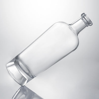 Whisky Gin Rum Super Flint Glasflasche mit benutzerdefiniertem Glaskragen und Korkkappe