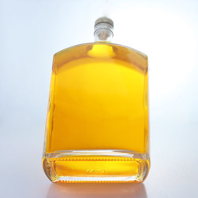 Glasflasche mit flacher Form für Whisky, Wodka, Tequila, Gin und Rum aus Körpermaterial Glas