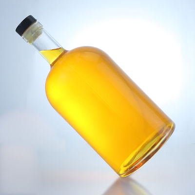 Individuelles Logo Große Kapazität Schraubkappe Spirituosen Glasflasche für Whisky Wodka Tequila Gin Rum