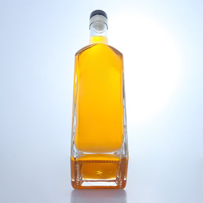 Quadratische Flasche aus Super-Flint-Glas in klarer Farbe für Wodka, Whisky und Tequila Gin