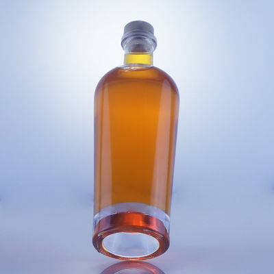 750 ml Glasflasche mit Korkkappe und individueller Kappe