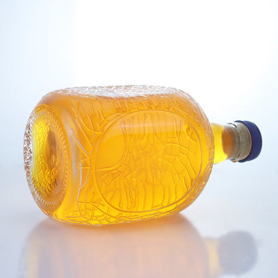 Einzigartige runde Form geprägte Lebensmittel Rum Wodka Whisky Tequila Gin Glasflasche mit Kork perfekt