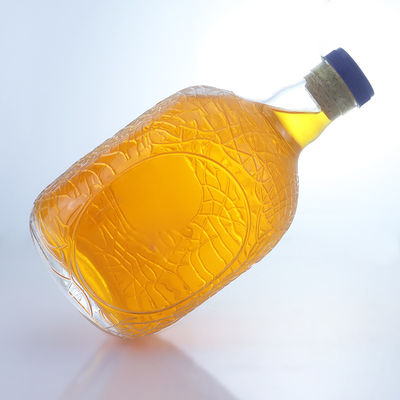 Einzigartige runde Form geprägte Lebensmittel Rum Wodka Whisky Tequila Gin Glasflasche mit Kork perfekt