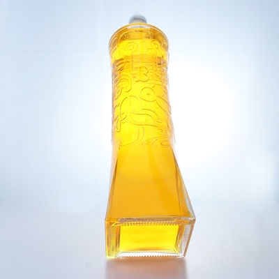 Industrielle Flasche aus Glas mit einzigartiger Form und geprägtem Super-Fliesenmaterial