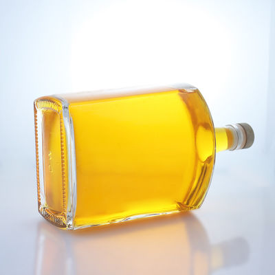 Super Flint Glass Flat Quadrat Rum Wodka Whisky Tequila Gin Flasche mit Korkprodukt