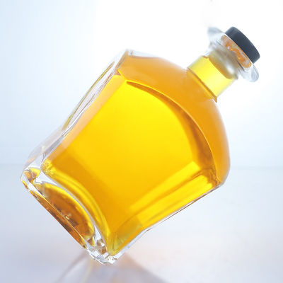 Glaskragen Material Quadratische Form Whiskey Wodka Tequila Brandy Gin Rum Flasche mit Kork