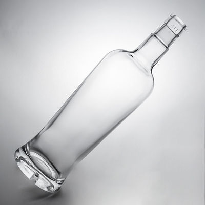 Einzigartiger Versiegelungstyp Korken 750 ml hohe Flint Glasflasche für Gin Rum Champagner Brandy Whisky