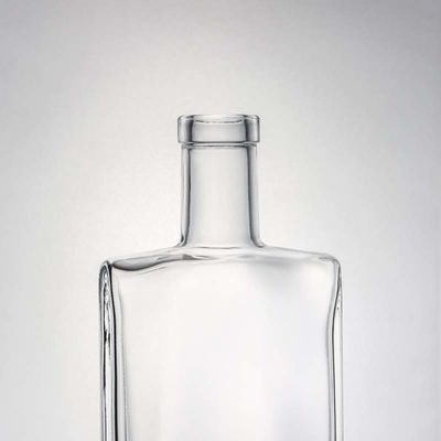 Glas 700 ml Quadrat Super Flint Glasflasche für Wodka Gin Rum Whisky