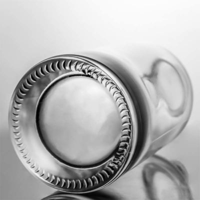 Glasflasche mit Deckel, an verschiedene Szenarien von Rum, Wodka, Whisky, Tequila und Gin angepasst