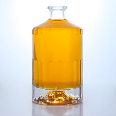 Glasflasche für Whisky und Likör mit einzigartiger Form und T-Korkverschluss
