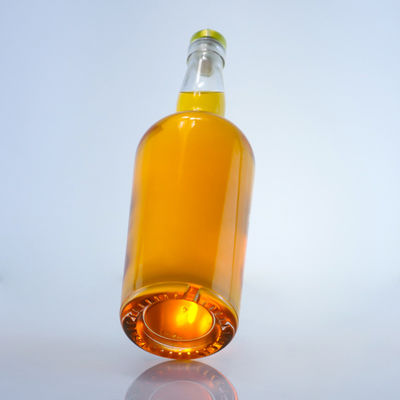 Individuelles Logo 750 ml klare Flint-Runde Glasflasche für Gin Rum Champagnerlikör