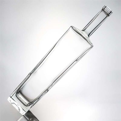Körpermaterial Glas 1000 ml Quadrat Whiskyflasche mit hohem Flint und Kork