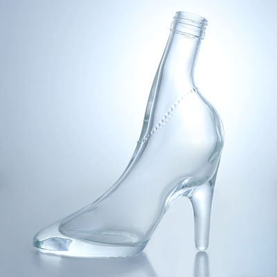 Einzigartiges Design Flint Glass 500ml 750ml Wodka Gin Whisky Brandy Leere Flasche mit Kork